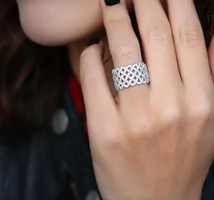 diamond-wedding-rings